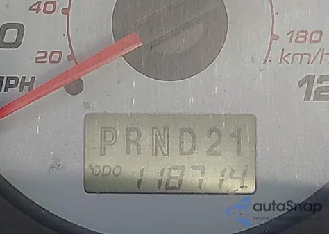 2004 Ford Escape Xlt z USA, uszkodzony, nr VIN 1FMYU93114DA20638